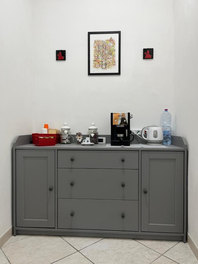 La Svolta Rooms Наполи Екстериор снимка