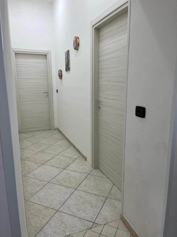La Svolta Rooms Наполи Екстериор снимка